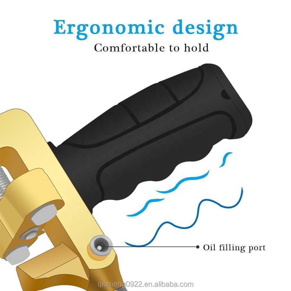 Hand-held roller glass pusher